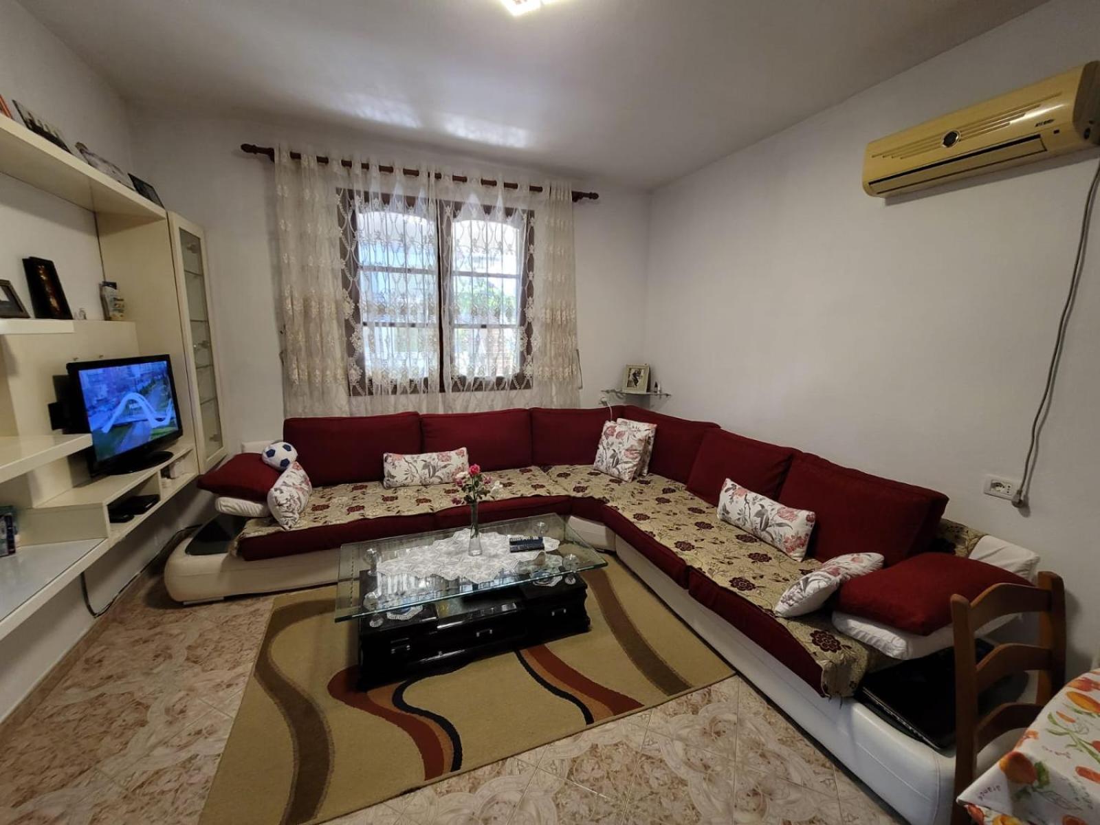 Private Room On A Shared Apartament Near Durres Beach Exterior photo
